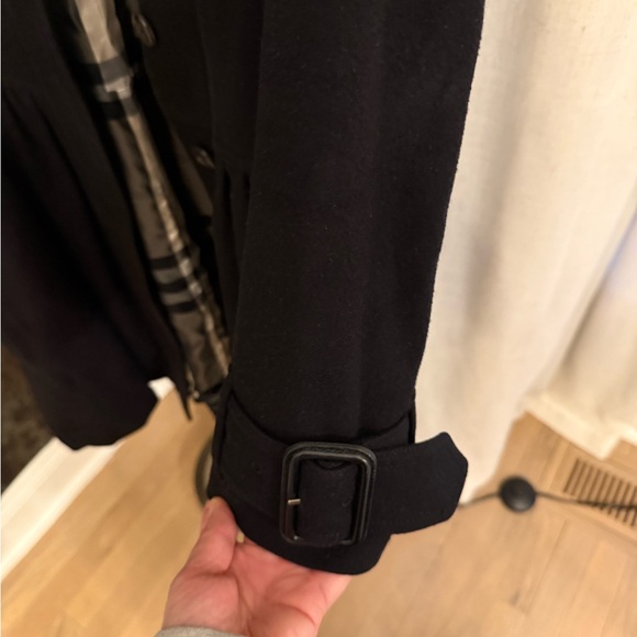 Burberry Black Trench Coat for Women - Picture 6 of 8